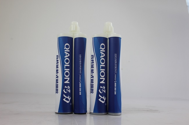 巧力高性能槍式水下植筋膠 巧力高性能槍式水下植筋膠